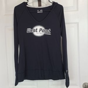 (1750) Under Armour Woman's Long Sleeve  Workout Hoodie, Size: Medium Black